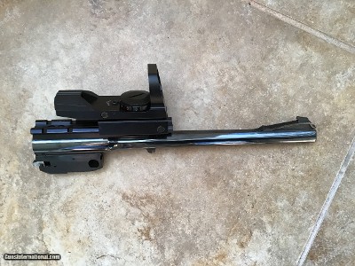 THOMPSON CENTER CONTENDER
GENERATION 1, BLUE, 22 LR., 10” OCTAGON WITH TRUGLO SIGHTS, MINT COND.