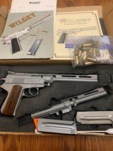 WILDEY HUNTER 2 BARREL SET, 10” BARREL, 475 WINCHESTER MAGNUM, 8” 45 WINCHESTER MAGNUM, ALL AS NEW INTHE BOX - 1 of 4