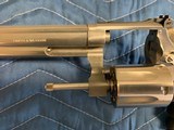 SMITH & WESSON 617-1, 22 LR. 6” BARREL, VERY HIGH COND. - 5 of 5
