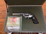 COLT ANACONDA FIRST EDITION SERIAL #33, 44 MAGNUM, 6” BRIGHT STAINLESS, COMES IN FACTORY ALUMINUMHARDCASE WITH OWNERS MANUAL ETC . - 1 of 6