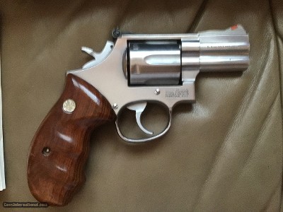 SMITH & WESSON 686 “LEW HORTON”, 2 1/2”, HIGH COND. - Image 4 of 5