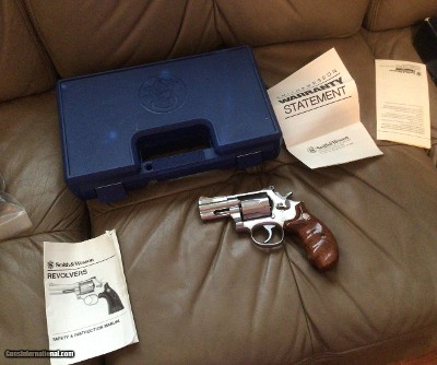 SMITH & WESSON 686 “LEW HORTON”, 2 1/2”, HIGH COND.