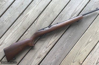 RUGER 10-22, 22 LR., WALNUT FINGER GROOVE WALNUT STOCK 99+% COND.