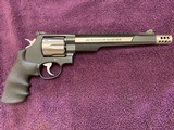 SMITH & WESSON 629-7, PERFORMANCE CENTER, 44 MAGNUM HUNTER, 7 1/2” BARREL, NEW UNFIRED IN THE BOX - 4 of 5
