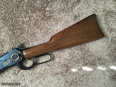 BROWNING 92 “CENTENNIAL 1878-1978” 44 MAGNUM, NEW UNFIRED IN THE BOX WITH OWNERS MANUAL, ETC. - Image 5 of 9
