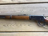 WINCHESTER 94, 32 WS. CAL. MFG. 1945, ORIGINAL BLUE & WOOD VARNISH, HIGH COND. - 5 of 7