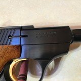 BROWNING CHALLENGER 22 LR., 6 3/4” BARREL, MADE IN BELGIUM IN 1966, BEAUTIFUL CHECKERED
WALNUT GRIPS, APPEARS UNFIRED
MINT WITH BROWNING CASE - 5 of 7