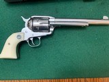 RUGER VAQUERO 44 MAGNUM, 7 1/2” BARREL, GLOSS STAINLESS FINISH, HIGH COND. IN THE BOX WITH OWNERS MANUAL, ETC. - 4 of 5