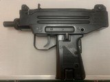 UZI PISTOL 9MM, COMES WITH 5, 32 ROUND MAGS, ONE 20 ROUND MAG, EXC. COND. IN HARD CASE - 2 of 5
