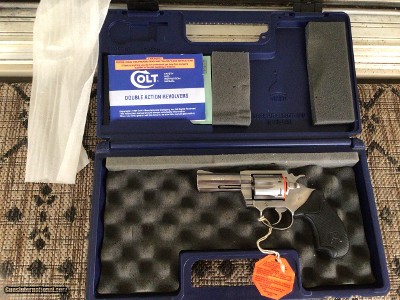 COLT DETECTIVE SPECIAL 38 SPC., 3” STAINLESS, NEW IN THE BOX WITH OWNERS MANUAL, HANG TAG, COLT LETTER, ETC.