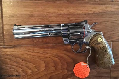 COLT PYTHON ELITE 6” STAINLESS NEW IN THE BOX WITH OWNERS MANUAL, HANG TAG, COLT LETTER, ETC. - Image 3 of 4