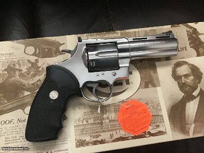 COLT ANACONDA 45 LC. 4” STAINLESS, MFG. 1994, NEW UNFIRED IN THE BOX - Image 4 of 7