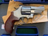 SMITH & WESSON 629, 44 MAGNUM CAL. 2 3/4” BARREL, PERFORMANCE CENTER 6 SHOT, AS NEW IN THE BOX WITH OWNERS MANUAL - 2 of 5
