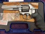 SMITH & WESSON PRO SERIES 986, 9MM, 5” BARREL, NEW IN THE BOX - 3 of 4