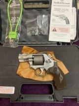 SMITH & WESSON PERFORMANCE CENTER 986, 9MM, 2 1/2
BARREL, NEW IN THE BOX