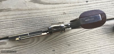 HARRINGTON & RICHARDSON 640, 22 LR.— 22 MAGNUM, BOTH CYLINDERS, 5 1/2” BARREL, NICKEL FINISH,, 99% COND. - Image 3 of 4
