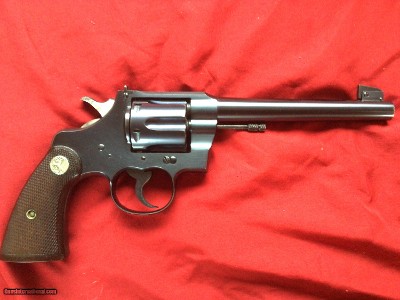 COLT OFFICERS TARGET 38 SPC. 6” HEAVY BARREL WITH PATRIDGE SIGHT, COLT LETTER FROM 1927, WITH COLORFUL PIC’S ON BACK - Image 2 of 9