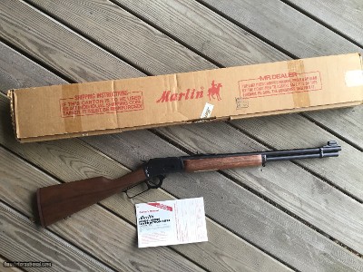 MARLIN 1894S 44-40 CAL. 20” BARREL JM STAMPED, NEW IN THE BOX WITH OWNERS MANUAL & HAMMER SPUR