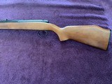 REMINGTON 582, 22LR. BOLT ACTION, TUBE FEED, MFG. IN THE 1970’S, 99% COND. - 2 of 5
