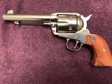RUGER VAQUERO OLD MODEL, 45 LC. CAL. 5 1/2” HIGH GLOSS FINISH, LIKE NEW IN THE BOX - 3 of 5