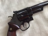 SMITH & WESSON 29 NO DASH 44 MAGNUM 6 1/2” BLUE, IN SMITH WOOD PRESENTATION CASE WITH CLEANING TOOLS, 99% COND. POSSIBLY UNFIRED - 7 of 9