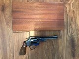 SMITH & WESSON 27 NO DASH, 357 MAGNUM, 6 1/2” BLUE AS NEW IN THE SMITH PRESENTATION WOOD CASE WITH CLEANING TOOLS - 2 of 2