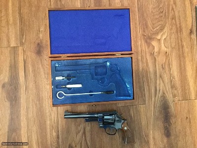 SMITH & WESSON 27 NO DASH, 357 MAGNUM, 6 1/2” BLUE AS NEW IN THE SMITH PRESENTATION WOOD CASE WITH CLEANING TOOLS