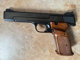 SMITH & WESSON 41 NO DASH, 22 LR., 5 1/2” BARREL, NEW UNFIRED IN THE BOX WITH OWNERS MANUAL, CLEANING TOOLS IN PLASTIC, OIL PAPER ETC. - 5 of 9