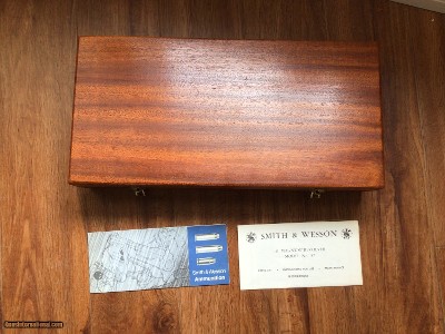 SMITH & WESSON 57 NO DASH, 41 MAGNUM, 8 3/8” BLUE, AS NEW IN THE WOOD PRESENTATION CASE WITH CLEANING TOOLS, OWNERS MANUAL, ETC. - Image 7 of 7