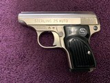 STERLING 25 AUTO LIKE NEW IN THE BOX WITH OWNERS MANUAL & EXTRA GRIPS - 3 of 4