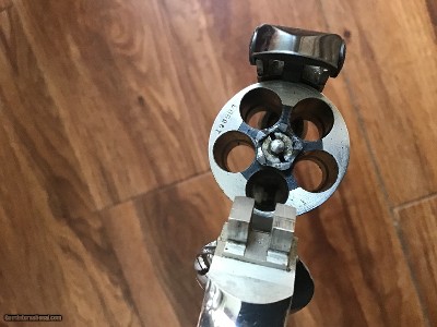 SMITH & WESSON SAFETY HAMMERLESS, LEMON SQUEEZER, TOP BREAK 32 S&W CAL. 3 1/2” BARREL, FACTORY NICKEL, MFG.BEFORE 1905, APPEARS UNFIRED - Image 4 of 7