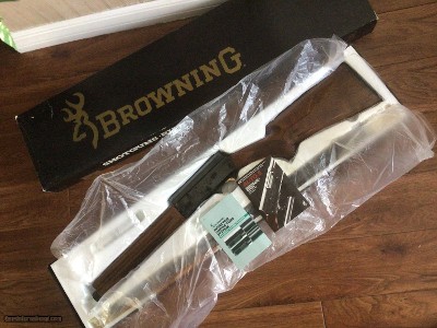 BROWNING A-5 SWEET-16, 26” INVECTOR, NEW UNFIRED IN THE BOX WITH OWNERS MANUAL & 3 CHOKE TUBES & WRENCH