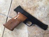 SMITH & WESSON 41, 22 LR. RARE 5” BARREL, NOT TO BE CONFUSED WITH 5 1/2” BARREL, AS NEW IN THE BOX WITH ORIGINAL EXTRA MAG. - 3 of 7