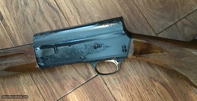 BROWNING A-5, SWEET-16, 26” VENT RIB, NEW UNFIRED IN THE BOX WITH 3 CHOKE TUBES & WRENCH - Image 6 of 9
