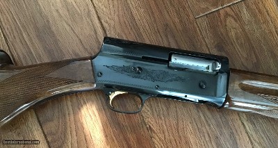 BROWNING A-5, SWEET-16, 26” VENT RIB, NEW UNFIRED IN THE BOX WITH 3 CHOKE TUBES & WRENCH - Image 5 of 9