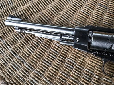 RUGER OLD ARMY STAINLESS 45 CAL. 7 1/2” BARREL, MUZZLE LOADER, APPEARS UNFIRED IN THE BOX - Image 3 of 8