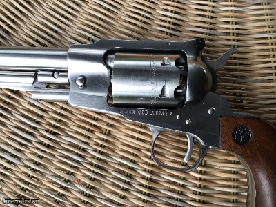 RUGER OLD ARMY STAINLESS 45 CAL. 7 1/2” BARREL, MUZZLE LOADER, APPEARS UNFIRED IN THE BOX - Image 4 of 8