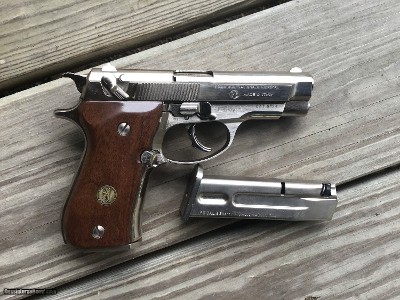 BROWNING BDA 380 CAL, NICKEL NEW UNFIRED IN THE BOX WITH OWNERS MANUAL, EXTRA 13 ROUND MAGAZINE - Image 2 of 5