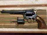 HIGH STANDARD HIGH SIERRA CONVERTIBLE 22 LR. & 22 MAGNUM 7 1/2” OCTAGON BARREL IN PRESENTATION CASE, EXC. COND - 1 of 5