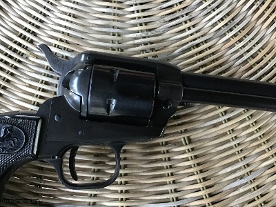 COLT FRONTIER SCOUT 22 MAGNUM 4 3/4” BARREL, NEW UNFIRED IN THE BOX WITH OWNERS MANUAL - Image 6 of 9