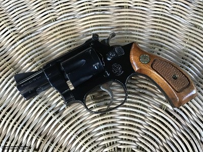 SMITH & WESSON 34-1, 22 LR. CAL. 2” BARREL ADJUSTABLE SIGHTS, NEW IN THE BOX WITH OWNERS MANUAL, ETC. - Image 2 of 5