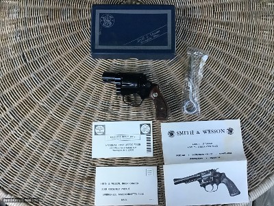 SMITH & WESSON 32-1 TERRIER 38 S&W CAL. 2”.BARREL, NEW UNFIRED IN THE BOX WITH CLEANINGTOOLS IN PLASTIC & OWNERS MANUAL