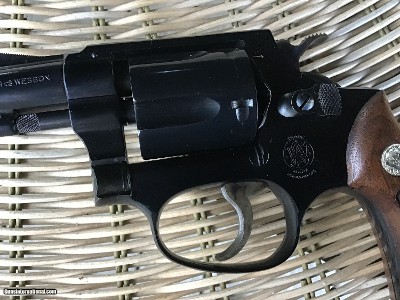 SMITH & WESSON 32-1 TERRIER 38 S&W CAL. 2”.BARREL, NEW UNFIRED IN THE BOX WITH CLEANINGTOOLS IN PLASTIC & OWNERS MANUAL - Image 6 of 6