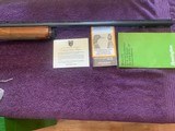 REMINGTON 870 “DUCKS UNLIMITED” COMMERATIVE 30” FULL CHOKE, VENT RIB BARREL, LIKE NEW IN THE BOX WITH OWNERS MANUAL & DUCKS UNLIMITED PAPER - 4 of 5