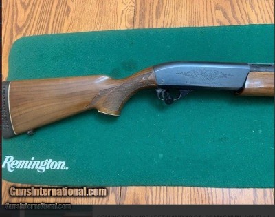 REMINGTON 1100, 12 MAGNUM, LEFT HAND 30” FULL CHOKE VENT RIB, GOOD COND. - Image 2 of 5
