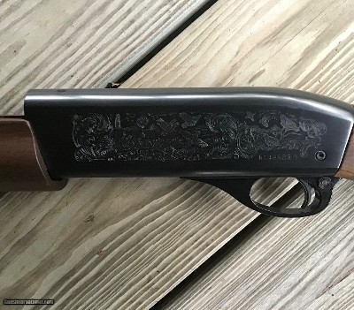 REMINGTON 1100 410 GA. 25
MOD. CHOKE ENHANCED, ENGRAVED RECEIVER, NEW UNFIRED 100% COND. NEW IN THE BOX WITH OWNERS MANUAL, DUCK PLUG ETC.