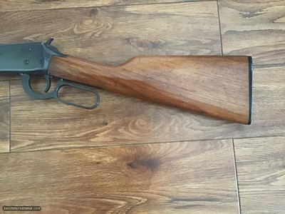 WINCHESTER 94 30-30 CAL. WALNUT WOOD, MFG. 1977, 99% COND. - Image 2 of 7