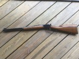 MARLIN ORIGINAL GOLDEN 39 MOUNTIE 22 CAL. 20” MICRO-GROOVE BARREL, JM STAMPED, STRAIGHT STOCK, HAMMER EXTENSION, 99% COND. APPEARS UNFIRED - 1 of 9
