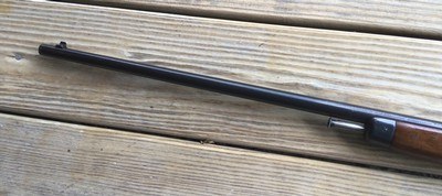 WINCHESTER 63, 22 LR. ALL ORIGINAL FINISH ON WALNUT & ORIGINAL BLUE WHICH IS 99% COND. - Image 7 of 9