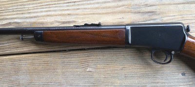 WINCHESTER 63, 22 LR. ALL ORIGINAL FINISH ON WALNUT & ORIGINAL BLUE WHICH IS 99% COND. - Image 6 of 9